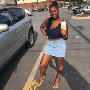 Meet your Posher, Kiara